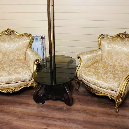 Hotel Rodynnyi Zatyshok *